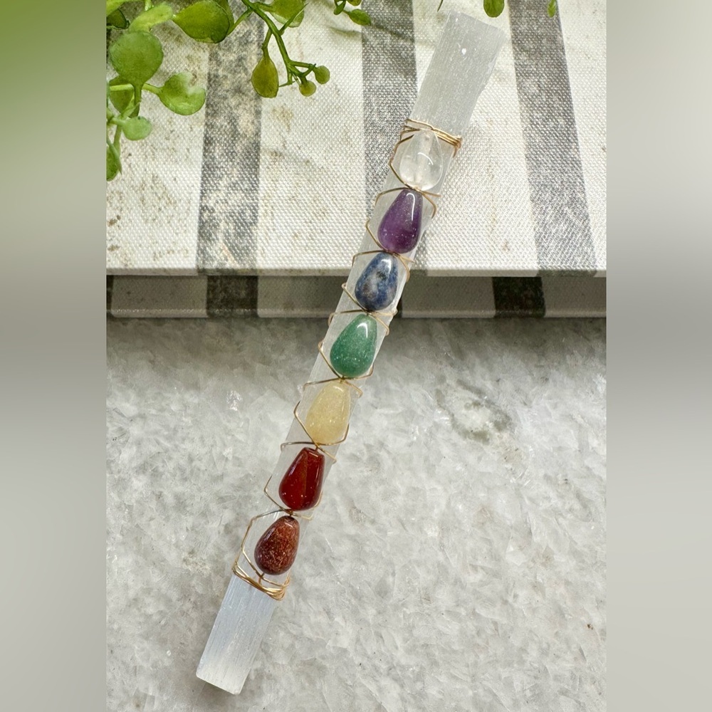 New Natural Shimmer Frosty Selenite Crystal Wand w/ Natural Chakra Gemstones - Picture 2 of 9